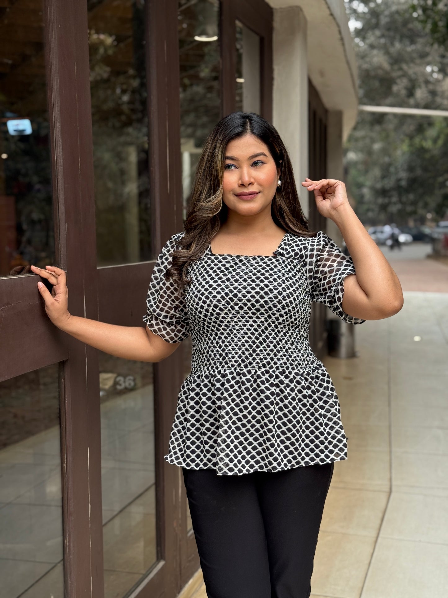 Short Smokey Tops || Black & White
