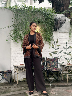 Premium Georgette Wild Luxe Animal Print Kimono – TrendyBuzz