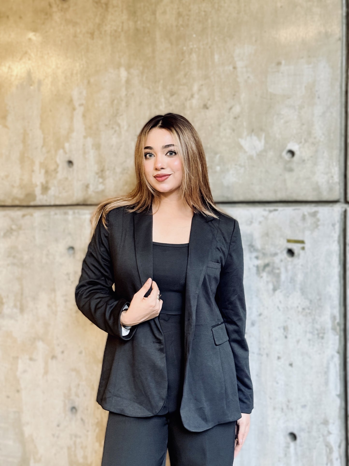 Semi-Fit Black Formal Blazer for Women | Women’s Black Blazer | TrendyBuzz Bangladesh
