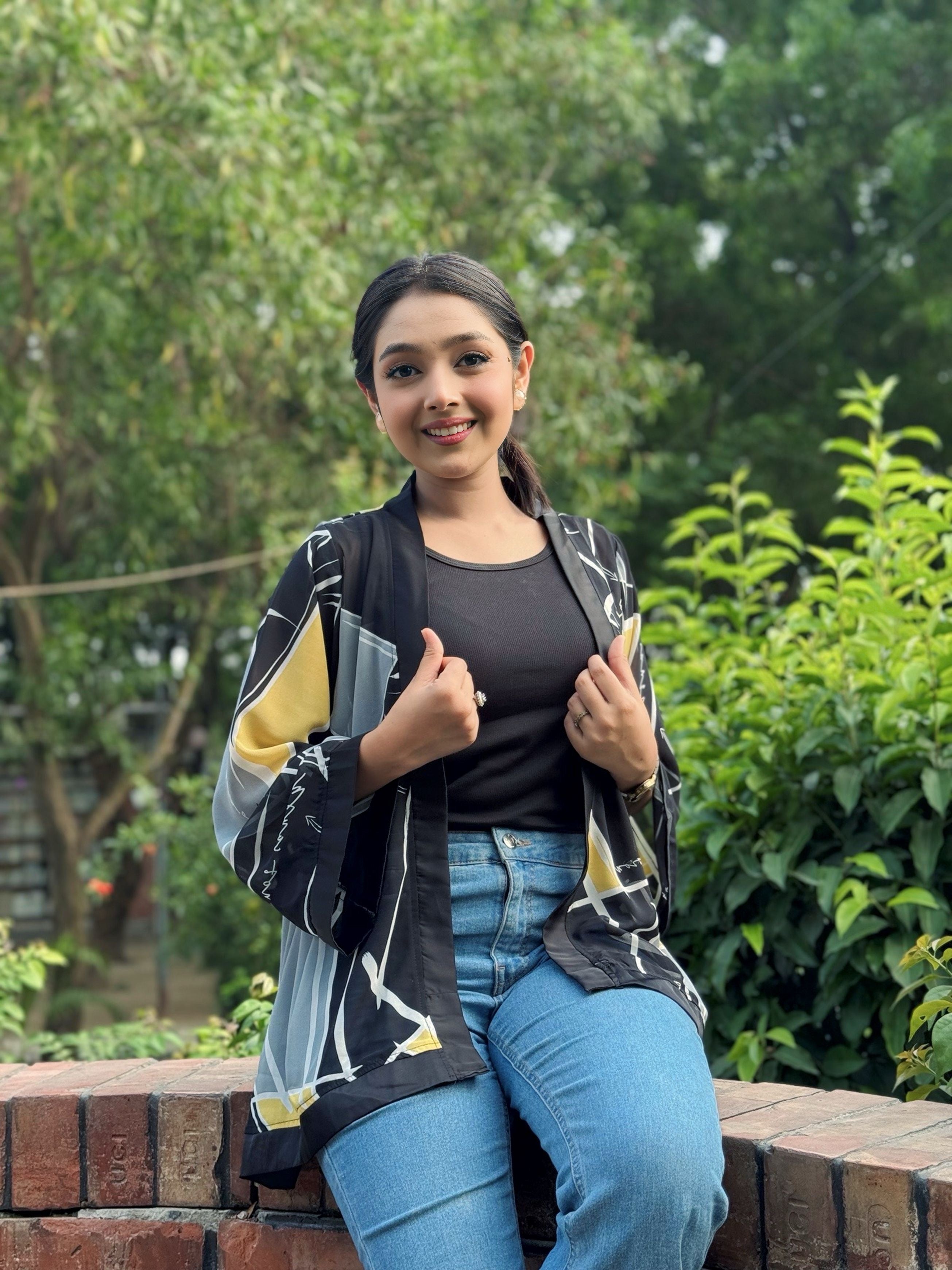 Short Kimono || Summer Wrap ||  Short Shrug || Black Multi