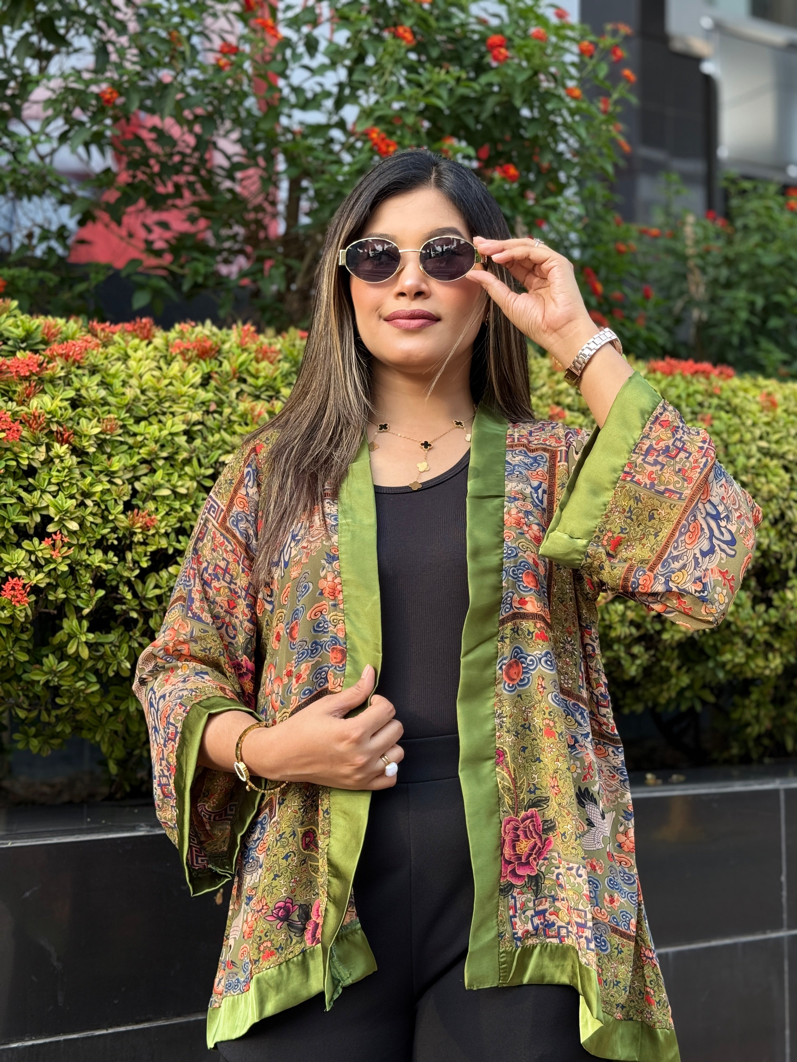 Short Kimono || Summer Wrap ||  Short Shrug || Parrot