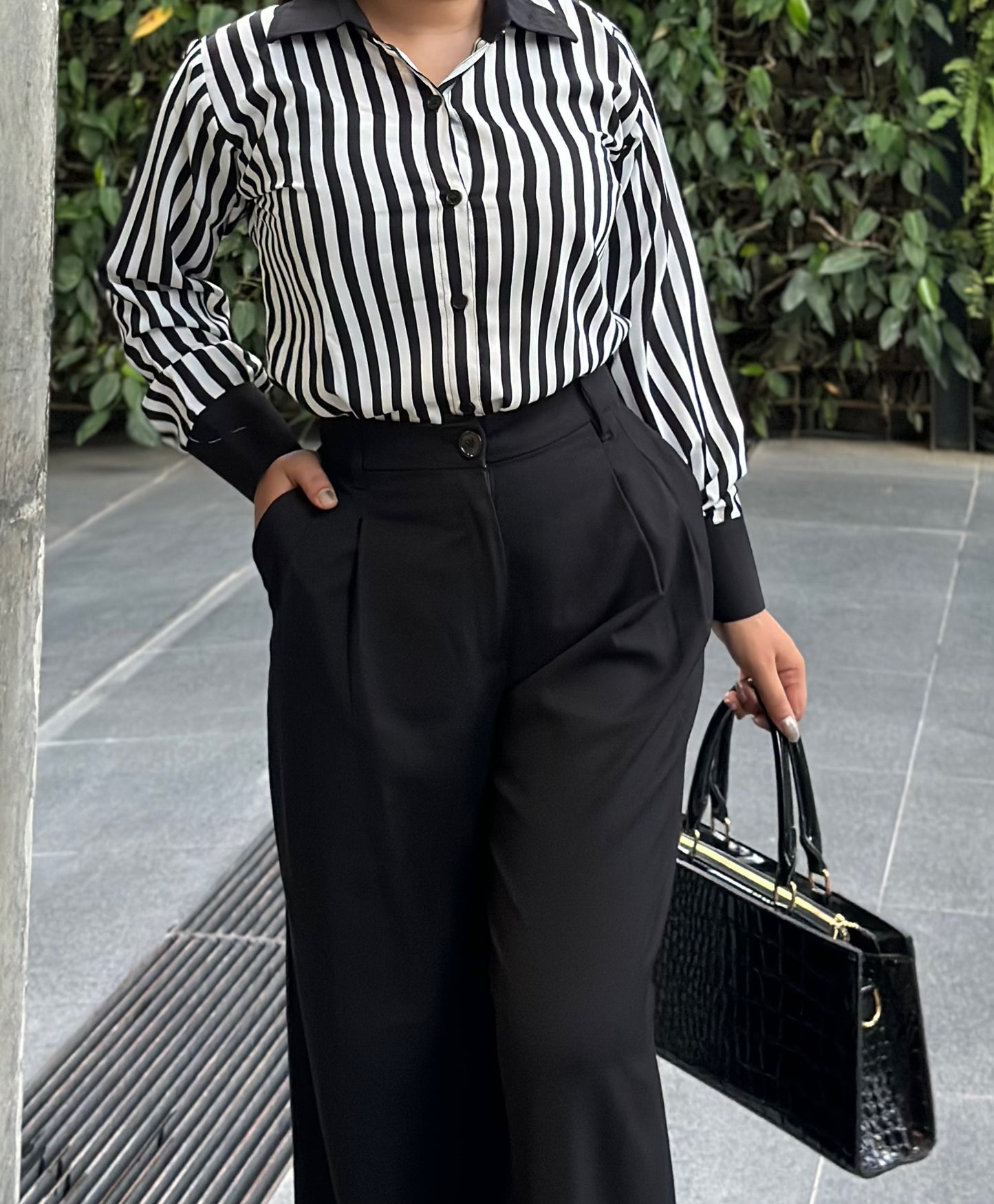 Premium Ladies Black & White Stripe Shirt – Elegant Formal & Casual Wear