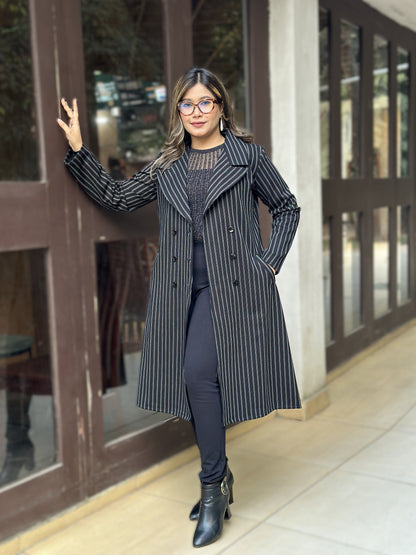 Special Ladies Long Overcoat in Formal Check || Black