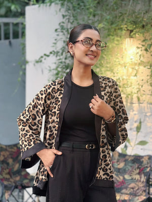 Premium Georgette Wild Cat Animal Print Kimono – TrendyBuzz