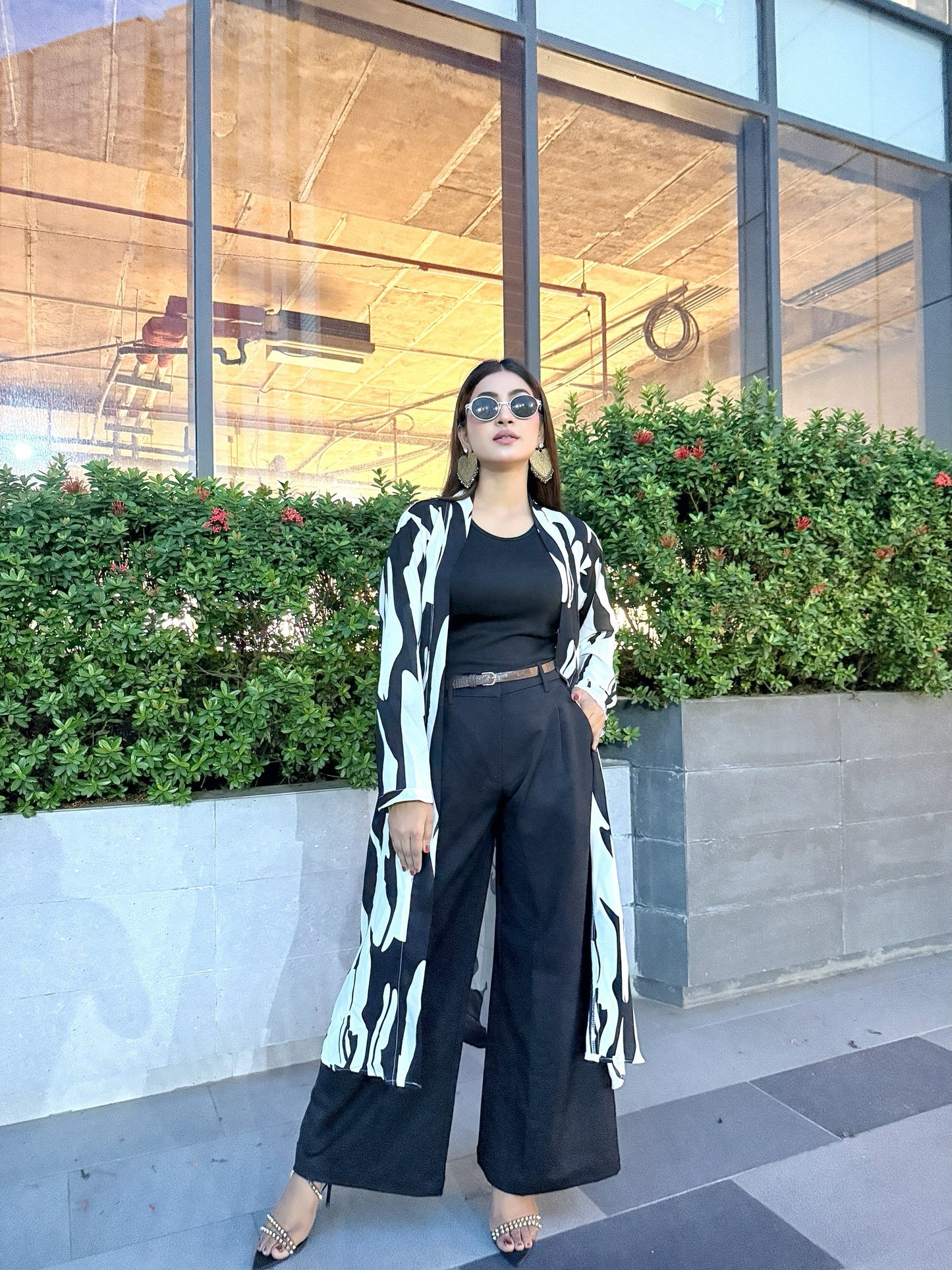 Ladies Long Shrug – Trendy Outerwear for Women || White Tiger