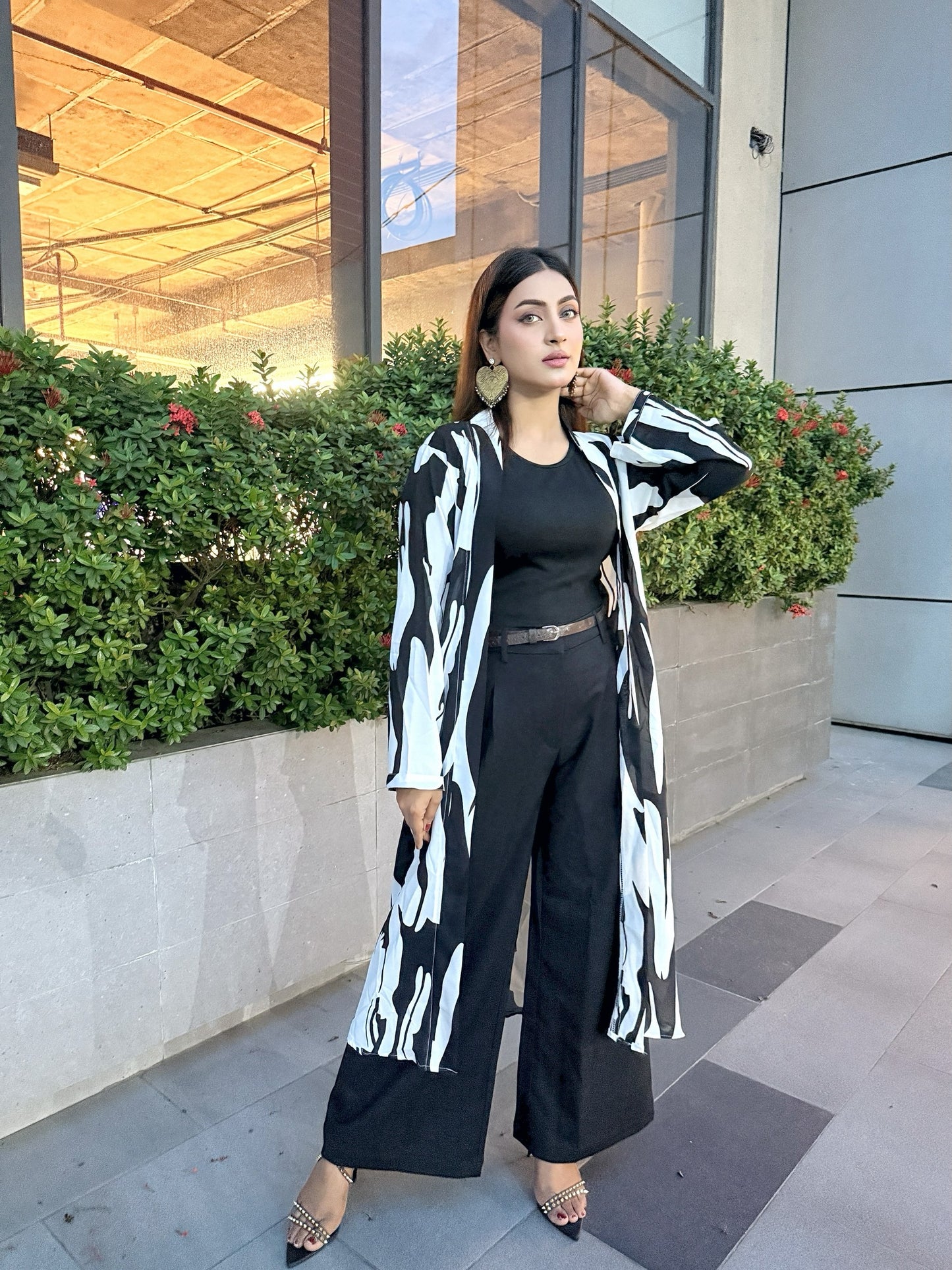 Ladies Long Shrug – Trendy Outerwear for Women || White Tiger