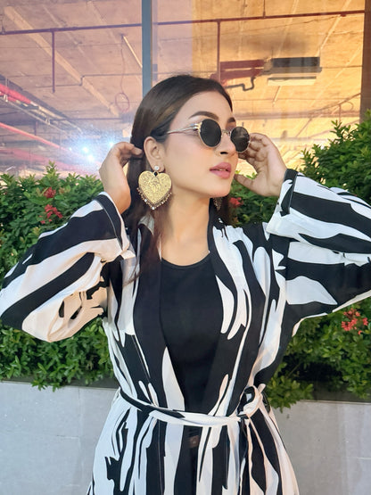 Ladies Long Shrug – Trendy Outerwear for Women || White Tiger