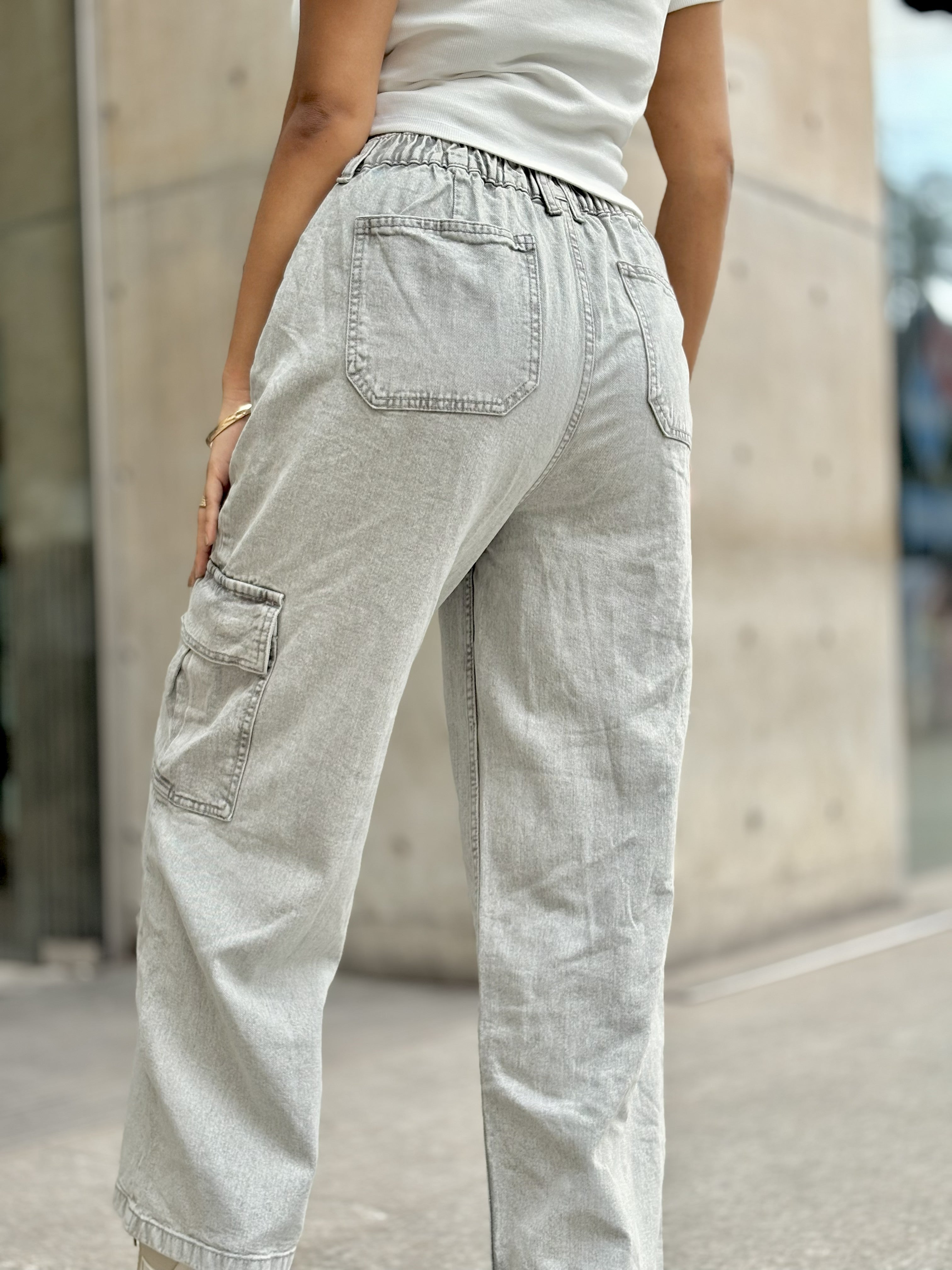 Women's Cargo Straight Jeans in Ash color with high waist, straight-leg fit and cargo pockets by Trendy Buzz.
