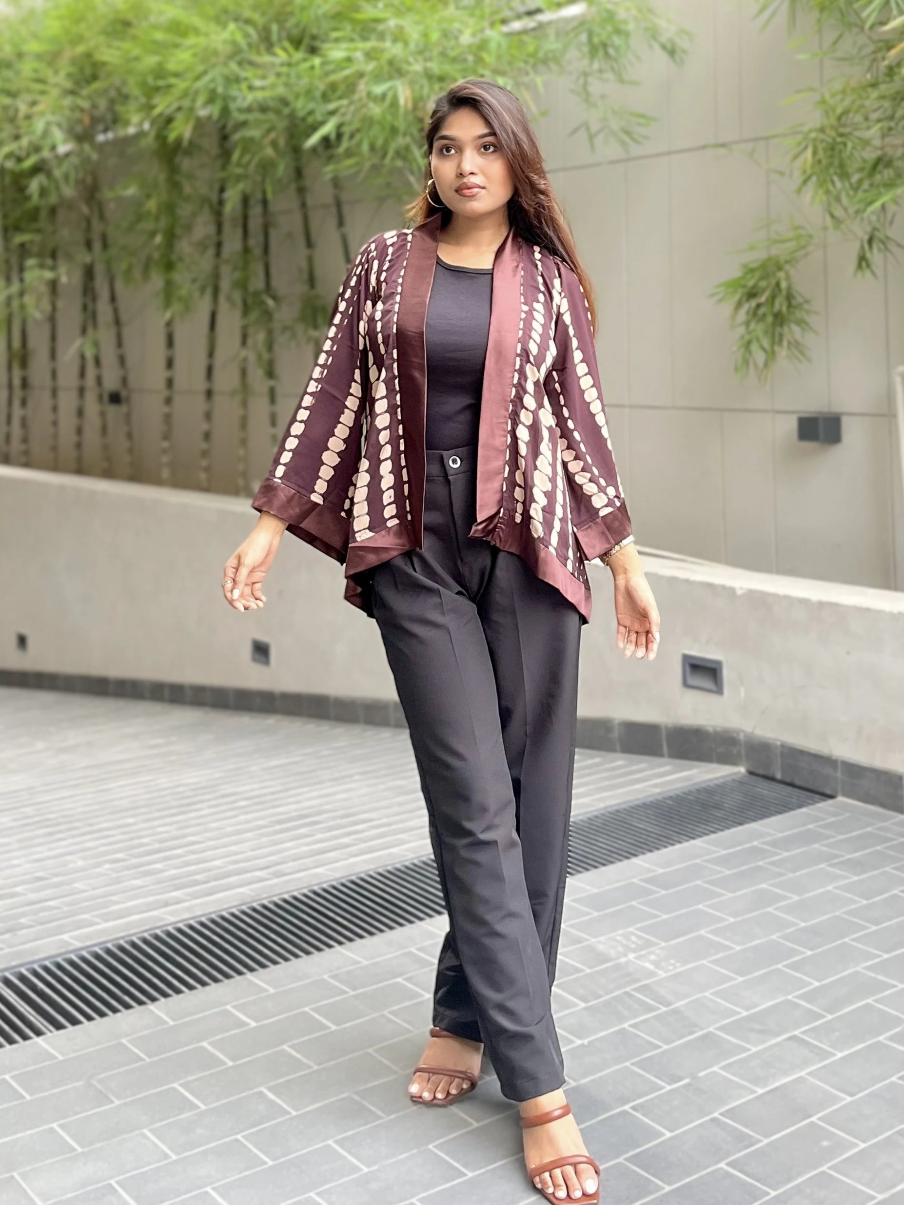 Coffee Brown Block Short Kimono – Chic Outer Layer for Women | TrendyBuzz