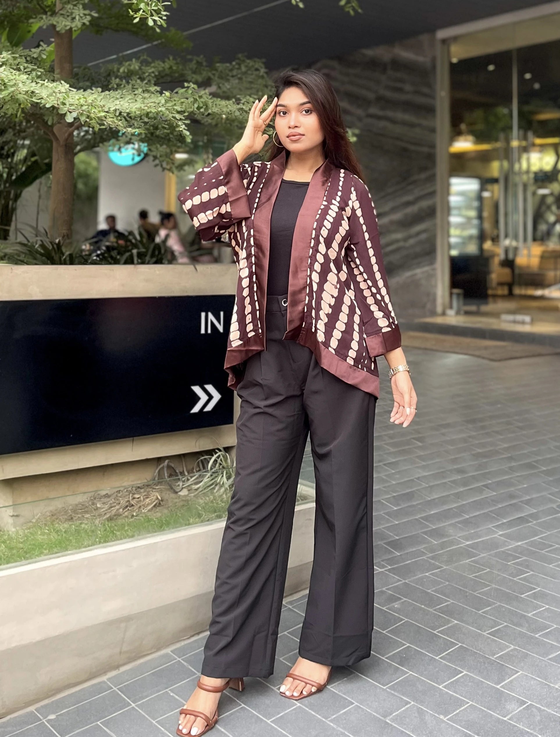 Coffee Brown Block Short Kimono – Chic Outer Layer for Women | TrendyBuzz