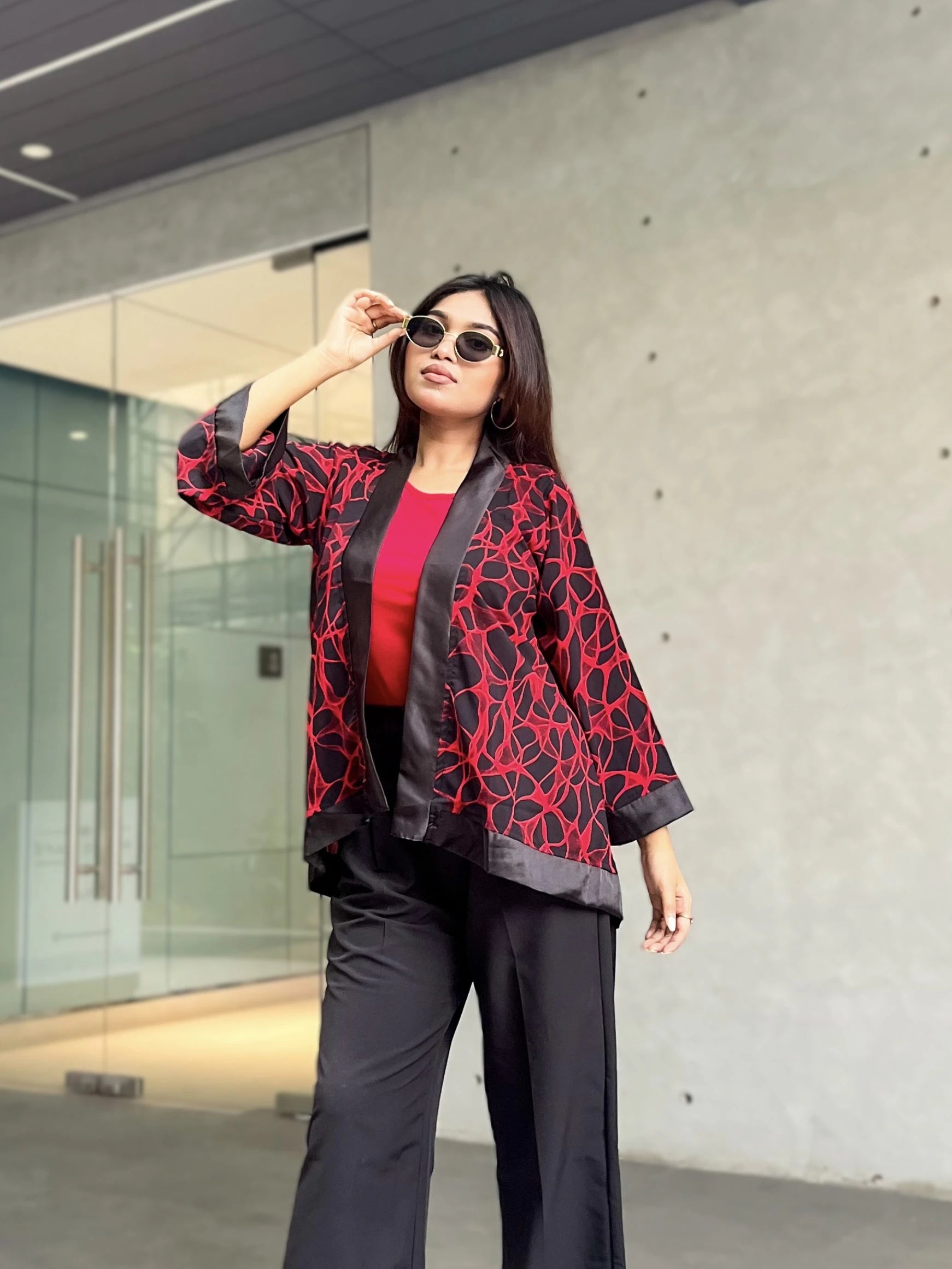 Buy This Red Pulse Short Kimono for Summer Essentrail Pairing With Red Sleeveless Crop Top & Black Pant. Trendy Buzz.