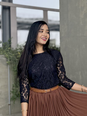 woman wearing black floral lace long sleeve top trendy buzz