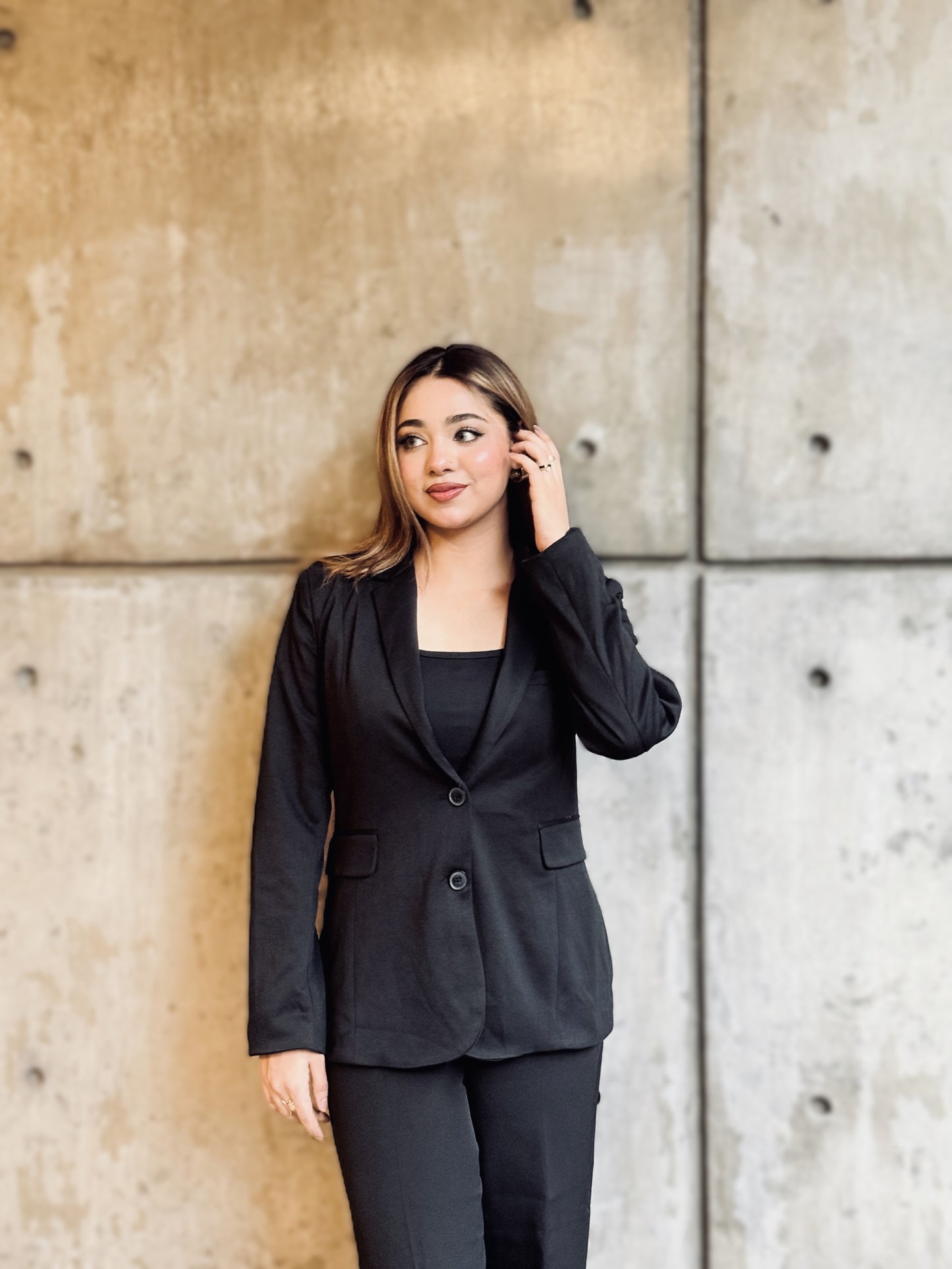 Semi-Fit Black Formal Blazer for Women | Women’s Black Blazer | TrendyBuzz Bangladesh