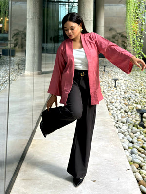 Misty Pink solid short kimono for women in premium crinkle crepe popcorn fabric