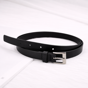 Black square buckle belt for women by Trendy Buzz