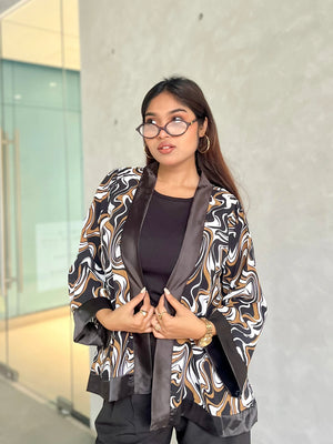 Mocha Marble Print Short Kimono – Chic Outer Layer for Women | TrendyBuzz