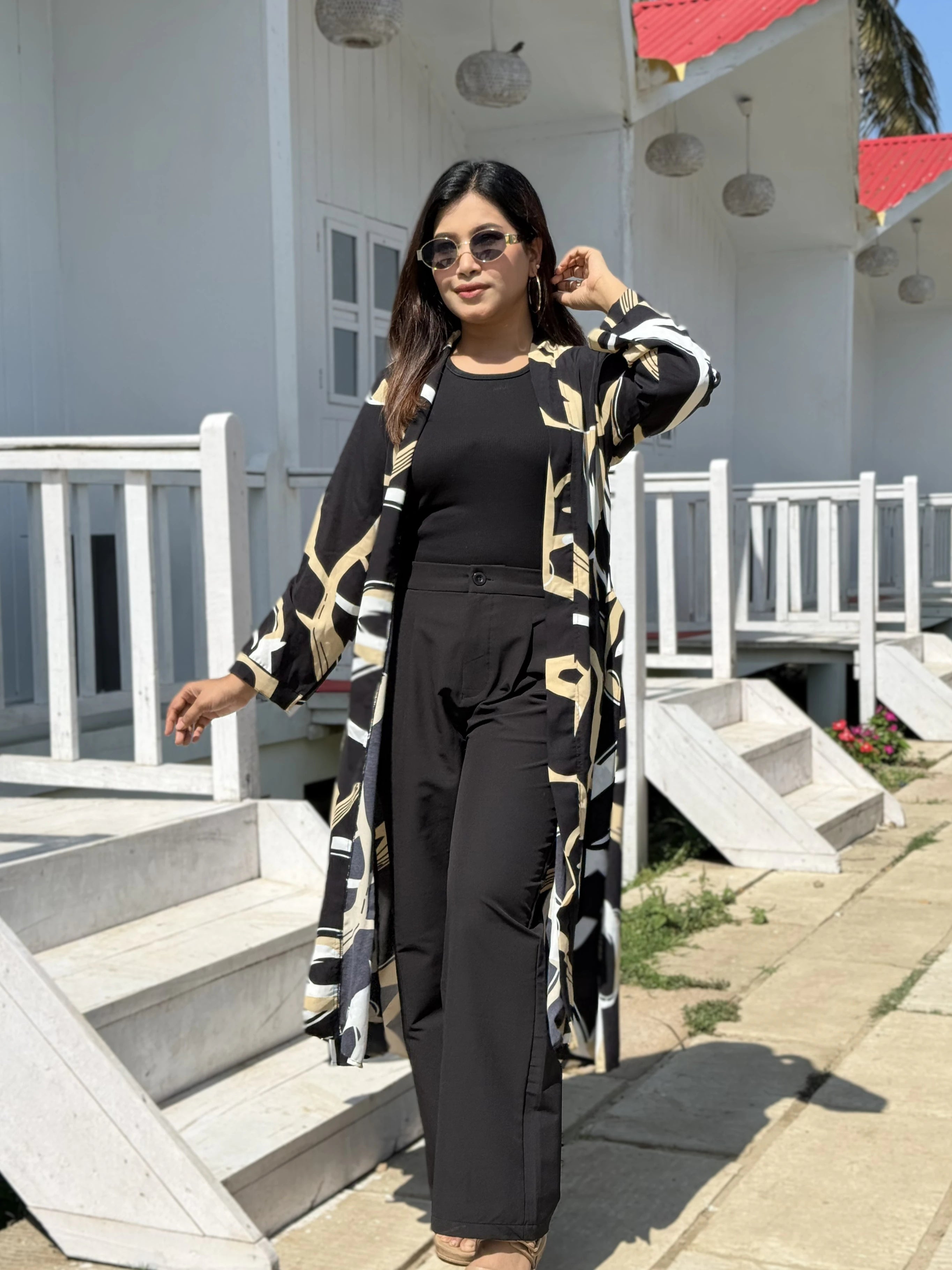 Earthline Black Printed Long Shrug – Premium Abstract Statement Layer for Women that can be used for Vacation days,Office busy days or Uni Fits in BD. Long Shrug that Defines your beauty. Trendy Buzz.