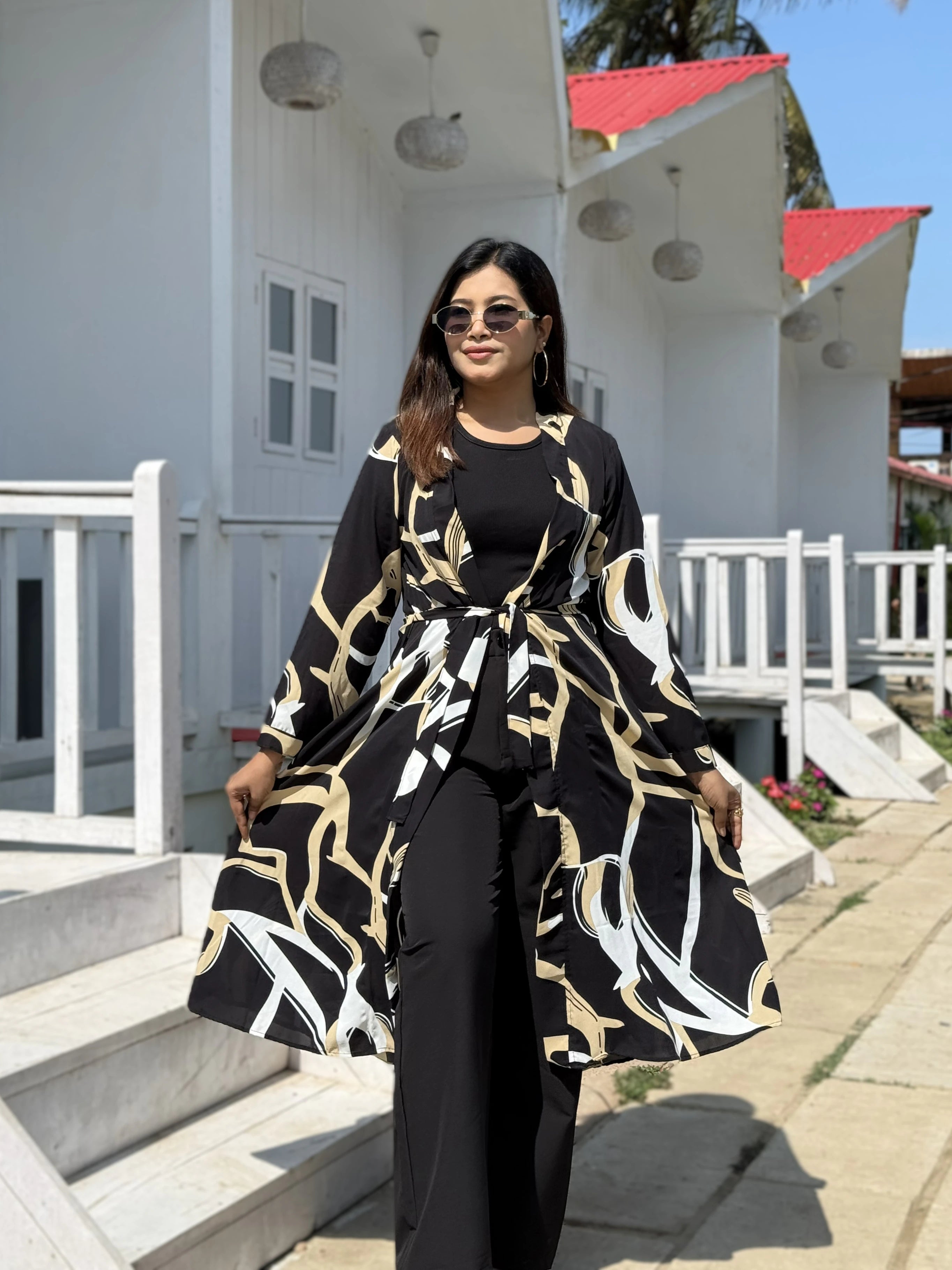 Earthline Black Printed Long Shrug – Premium Abstract Statement Layer for Women that can be used for Vacation days,Office busy days or Uni Fits in BD. Long Shrug that Defines your beauty. Trendy Buzz.