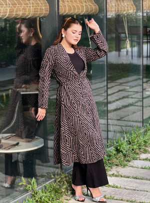 women wearing premium printted Long Shrug with inner round neck top + Formal pant from Trendy Buzz.
