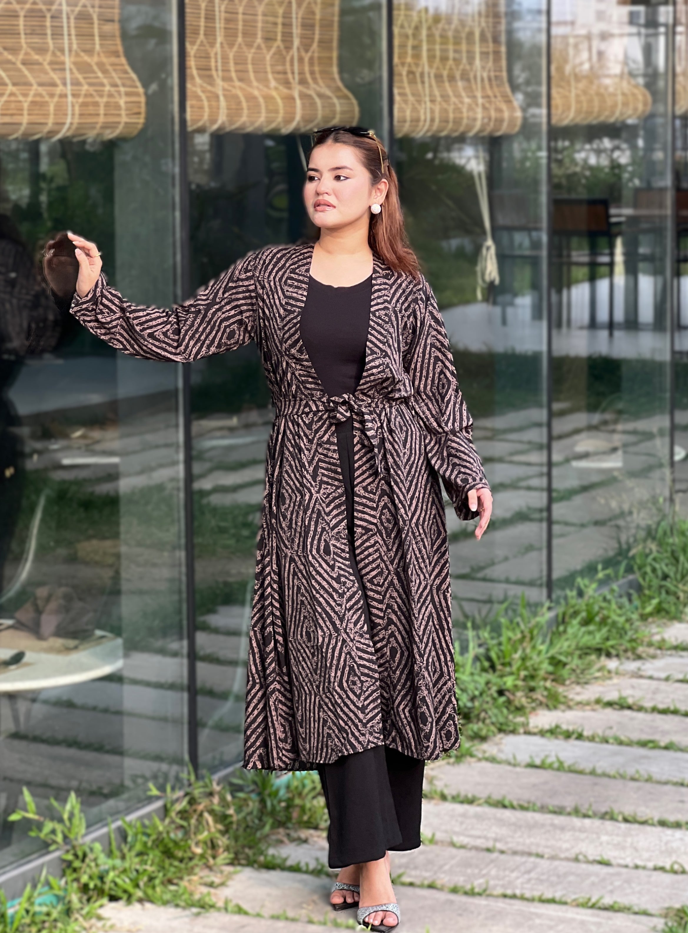 women wearing premium printted Long Shrug with inner round neck top + Formal pant from Trendy Buzz.